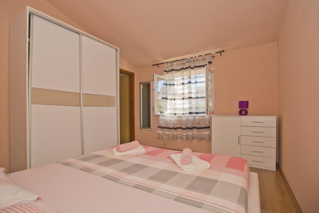 Apartmani Vini Hvar Town Extérieur photo